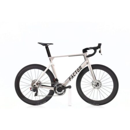 Vélo de route reconditionné ·  One AXS 12V · Très bon état