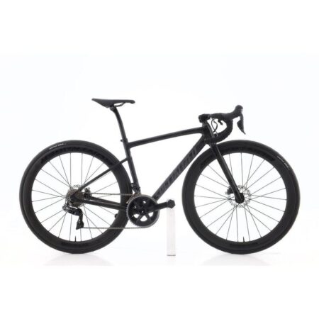 Vélo de route reconditionné ·  Tarmac Di2 11V · Bon état