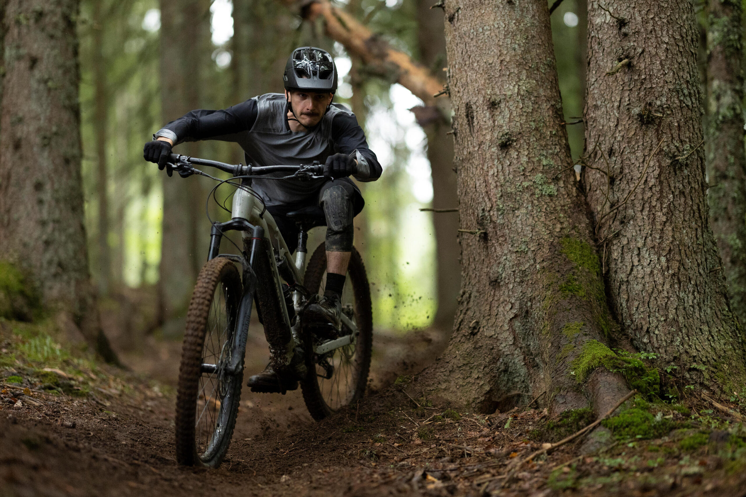 Seconde vie - Vélo vtt électrique all-mountain tout suspendu 29" - e-feel 700 s – Image 10