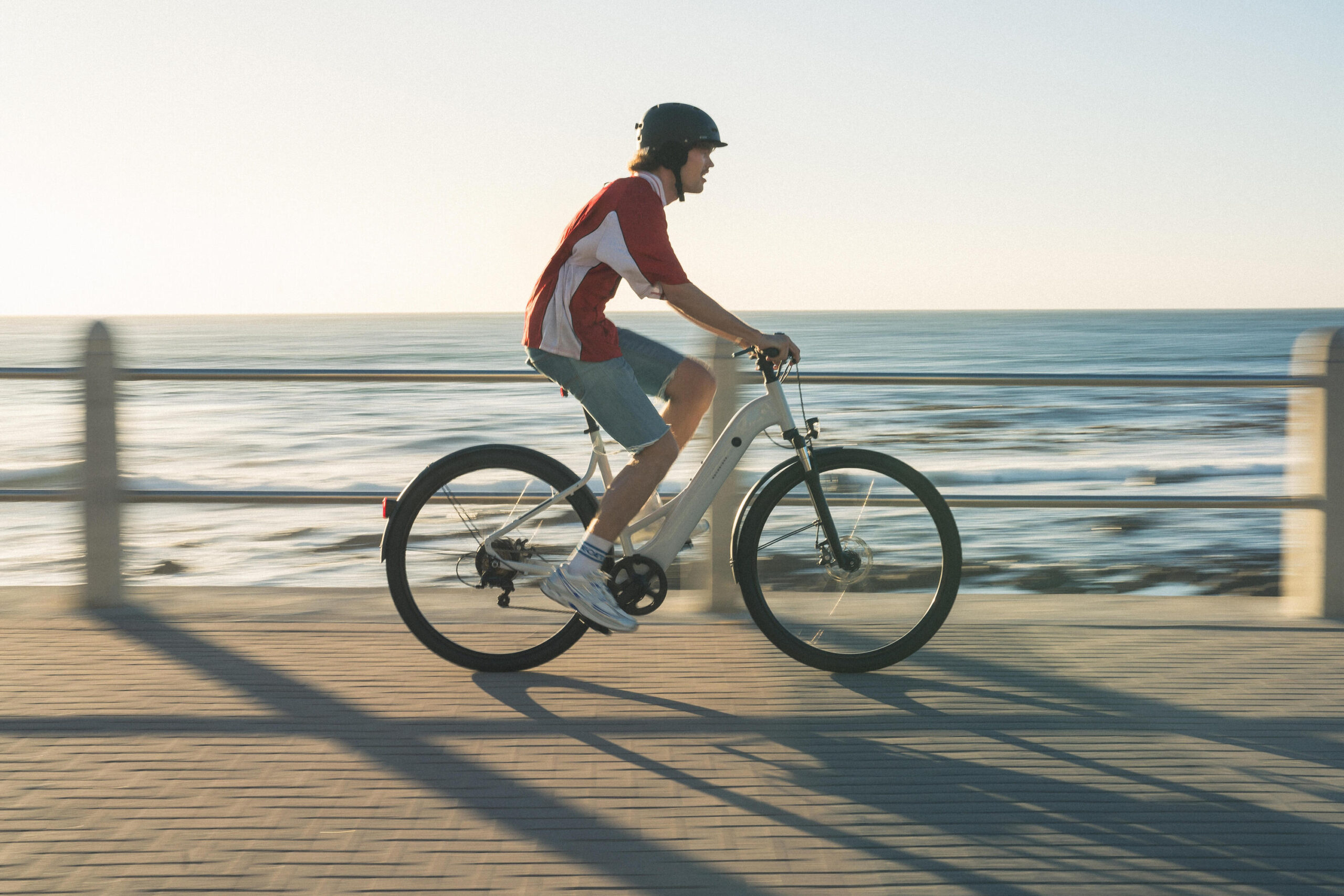 Vélo tout chemin électrique cadre bas, e-actv 100 gris perle – Image 8