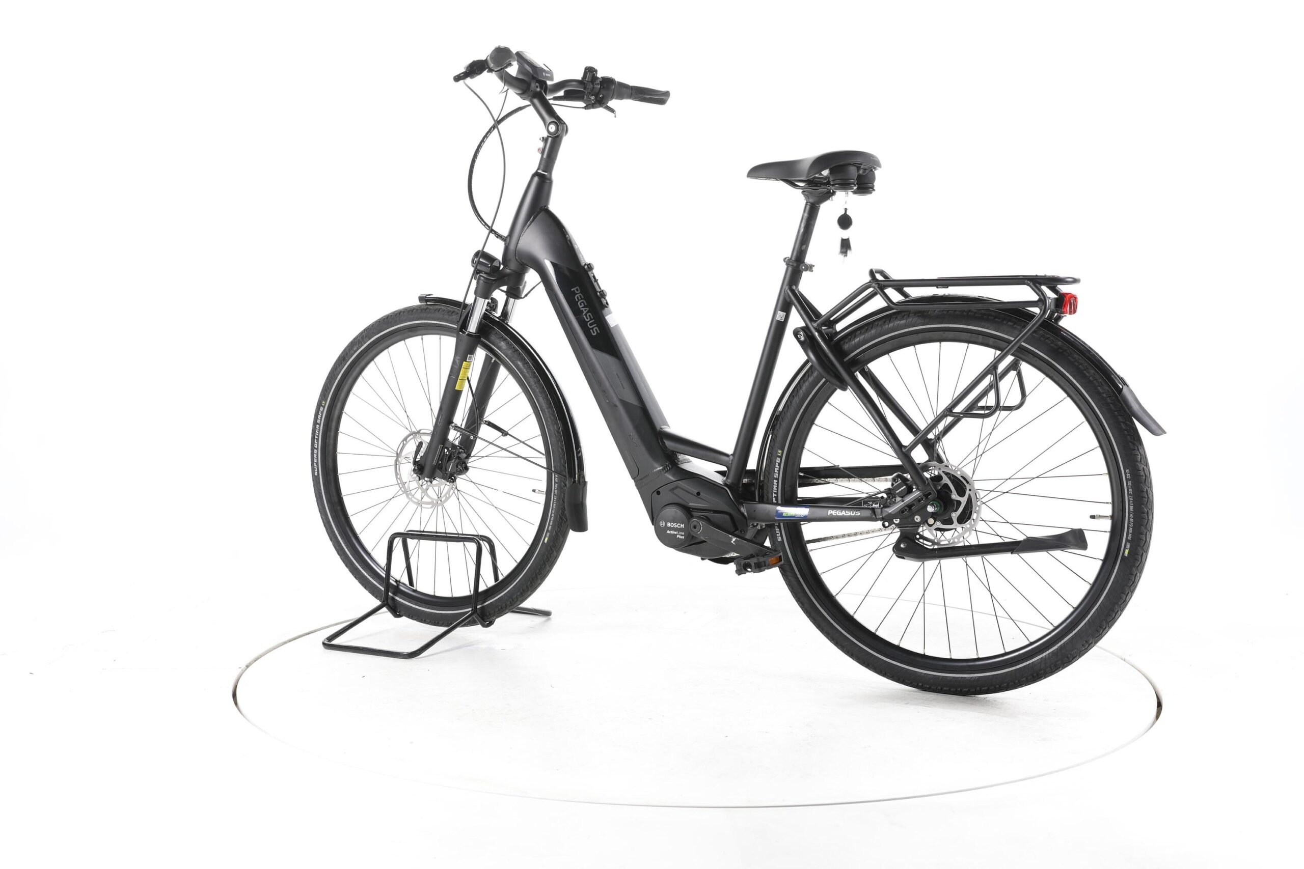 VTC électrique Winora Tria X9